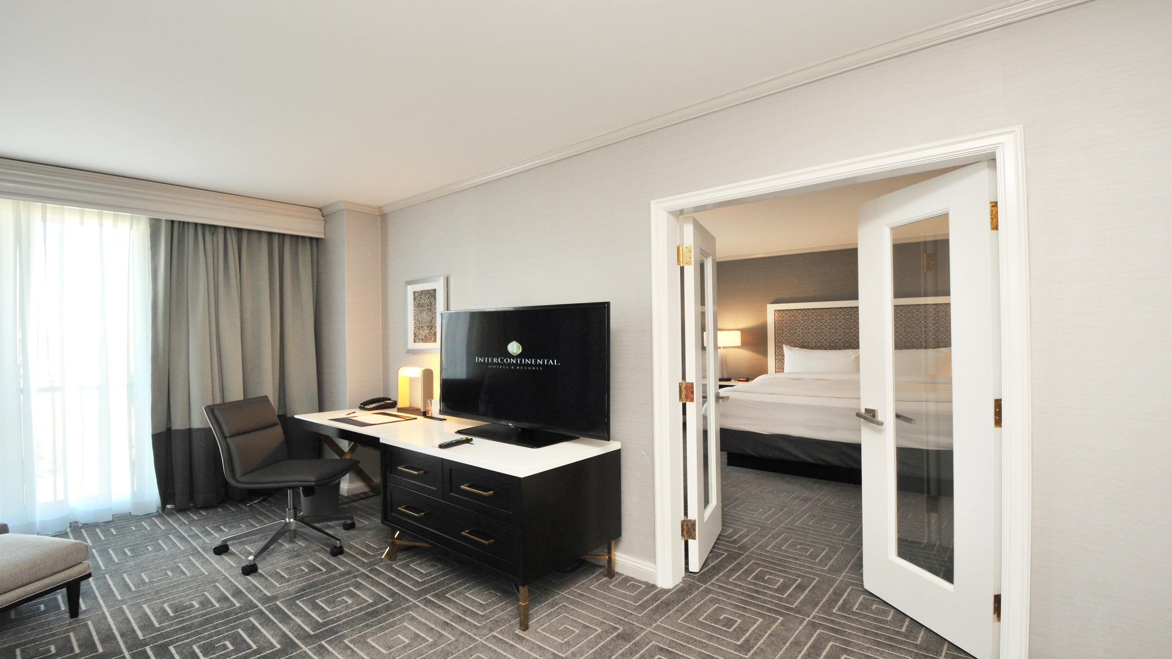 Intercontinental Kansas At The Plaza By Ihg Hotel